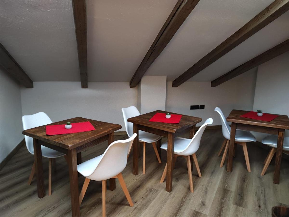 מלון Aymavilles A Casa Da Elide מראה חיצוני תמונה