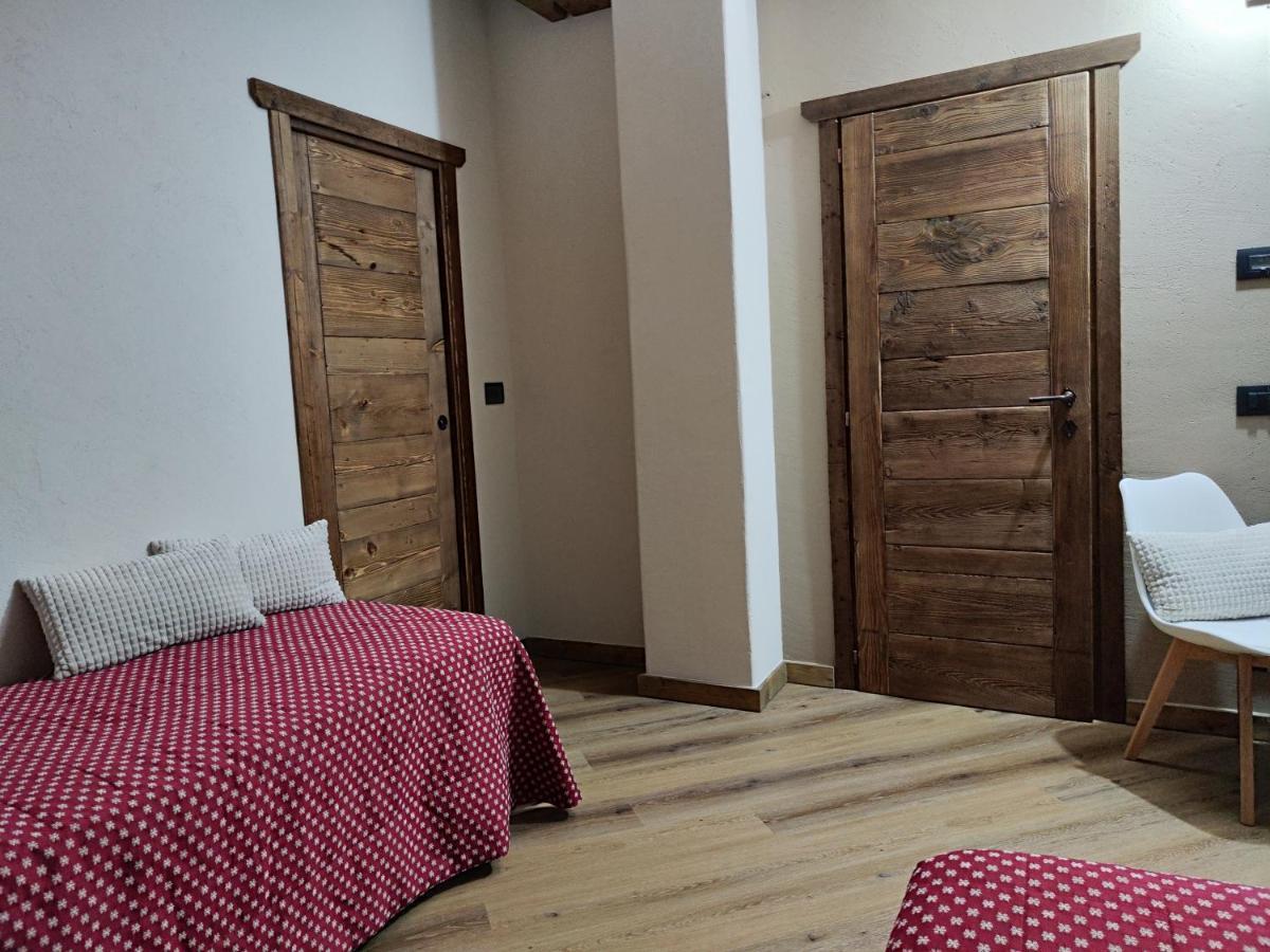 מלון Aymavilles A Casa Da Elide מראה חיצוני תמונה